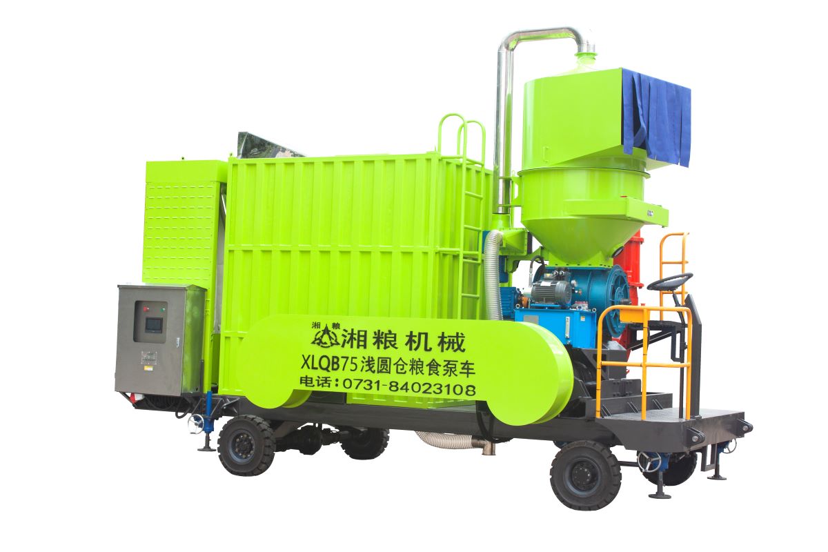 淺圓倉(cāng)型糧食泵車